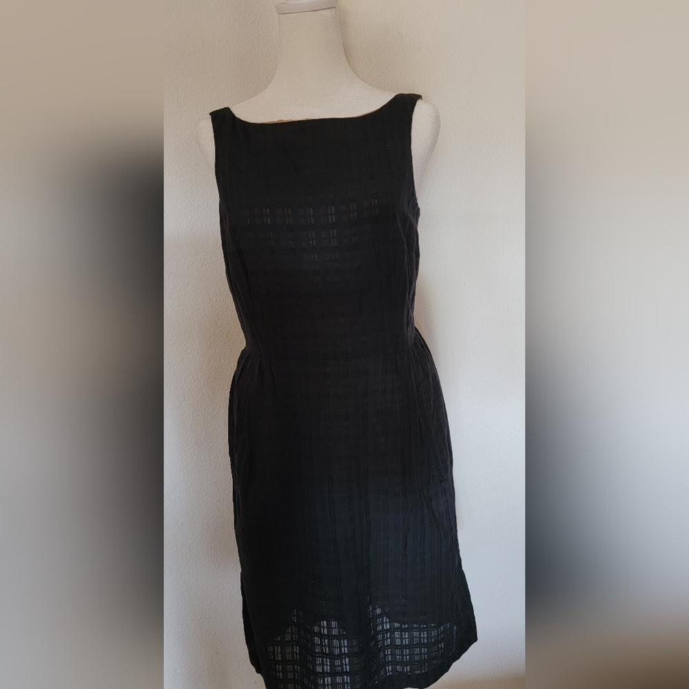 Dress - Picture 4 of 6